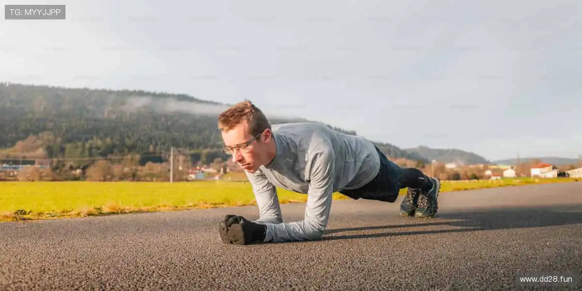 赛场周边，点燃热爱！🎉